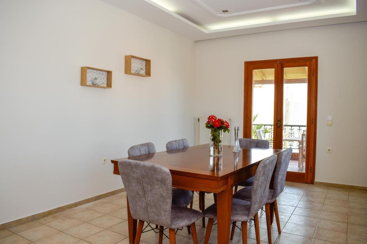 Rastoni Chania - Guests *